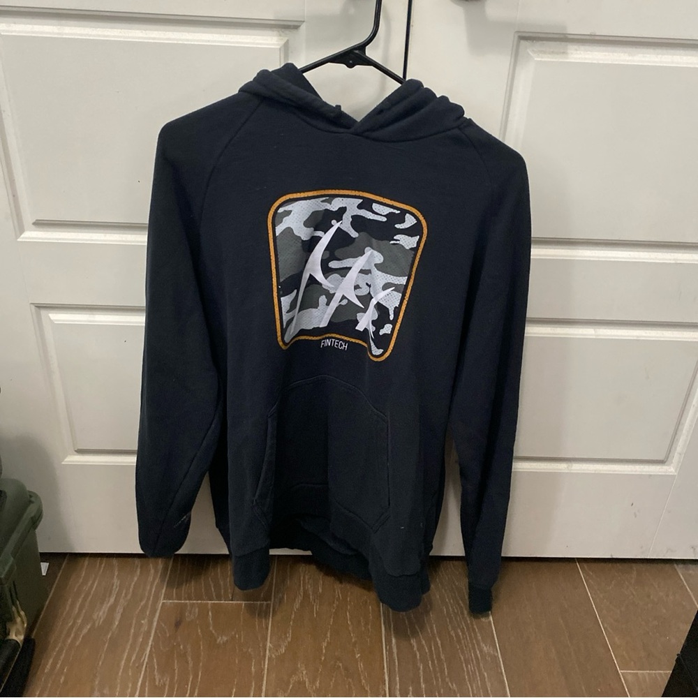 FINTECH Men’s Black Sweatshirt Size Large